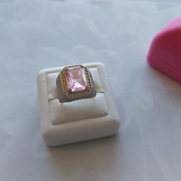 Big Chunky Rose Pink Ring - Picture 2 of 5
